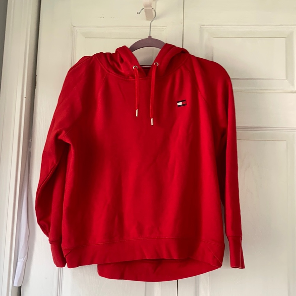 Red tommy hilfiger hoodie